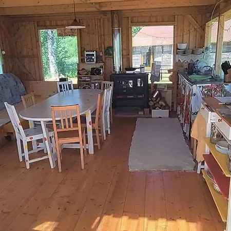 Feriehus Oma Tiigi Ja Saunaga Suvemajake Soomaa Serval *